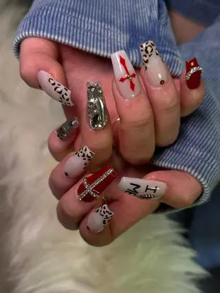 ネイル 8113 海外/y2k/韓国のネイルデザイン