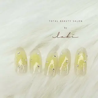 ネイル by laki 🌼TOMOのネイルデザイン