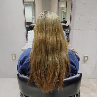 カラー F.hair salon所属・ハイトーン×髪質改善 🌈しゅんだい🌈のヘアスタイル
