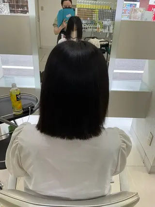 ミディアム タカハシ リナのヘアスタイル