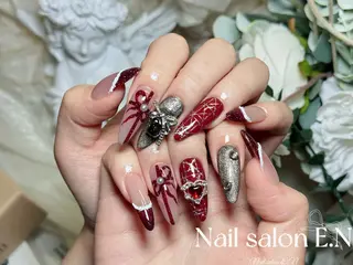 ネイル E.N🦋 長さ出し/持ち込みのネイルデザイン
