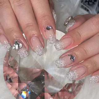 ネイル Kanako 💫のネイルデザイン