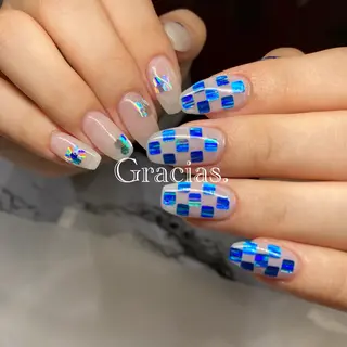ネイル Gracias. rieのネイルデザイン