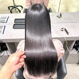 ロング 🚨無料縮毛矯正 モデル募集中🚨のヘアスタイル