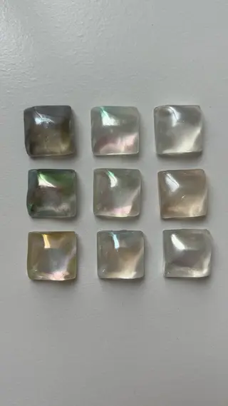 ネイル une／YUKINA 🫧大人nuanceのネイルデザイン