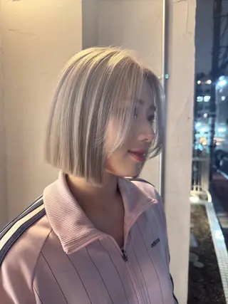 ショート カラー パーマ/ボブ /レイヤー チヒロのヘアスタイル