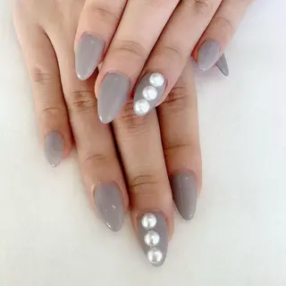 ネイル 💎🐰 saki. m 🐰💎のネイルデザイン