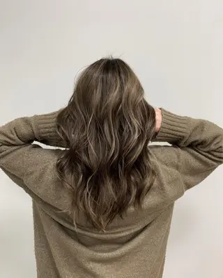 ロング カラー レイヤー×縮毛矯正 深見 拓のヘアスタイル