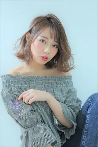 ミディアム 指名支持率NO.1 スタイリストのヘアスタイル