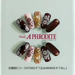 ネイル Nail  Aphroditeのネイルデザイン