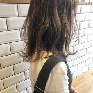 セミロング 戸丸 絵夢のヘアスタイル