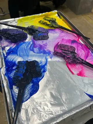 カラー ルシ🌈/ハイトーン デザインカラー/町田のヘアスタイル