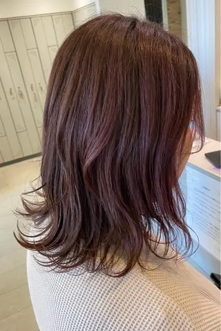 セミロング カラー 阿部 響香のヘアスタイル