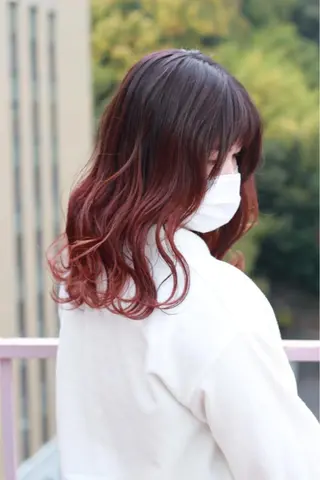 セミロング カラー Viage （ビアージュ）のヘアスタイル