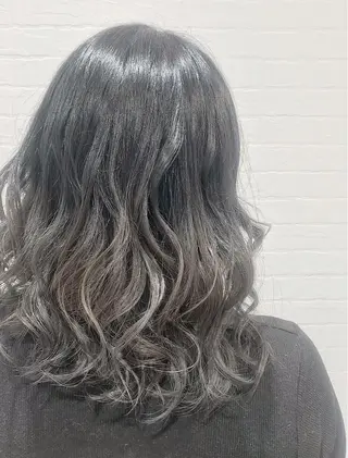 ミディアム カラー GRANLUSSO 〜グランルッソ駅前店所属・木口 嘉美のヘアスタイル