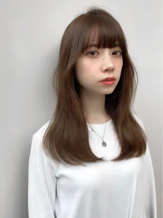 ロング カラー レイヤー/顔周り /透明感🩶高橋大のヘアスタイル