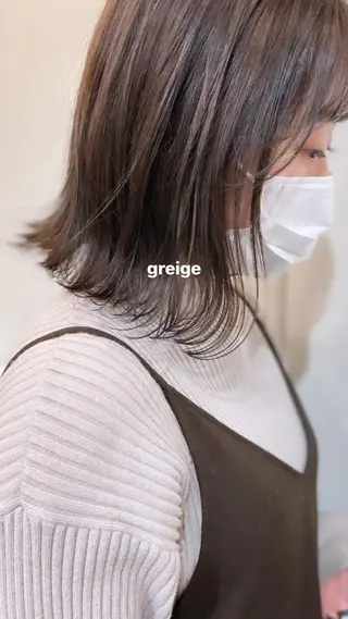 ミディアム カラー レイヤー　べージュ 白石研太のヘアスタイル