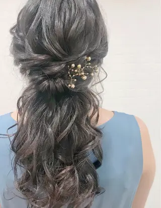 ロング ヘアアレンジ GRANLUSSO 〜グランルッソ駅前店所属・木口 嘉美のヘアスタイル