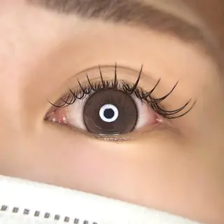 マツエク・マツパ バイフルール アイラッシュサロンのマツエク・マツパデザイン