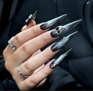 ネイル RiNo Nail Salon所属・RinO Nail 大阪のネイルデザイン