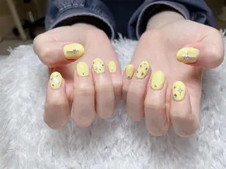 ネイル 🤎mini 🤍可愛らしいネイルのネイルデザイン