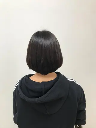 ミディアム KAITOH ATSUSHIのヘアスタイル