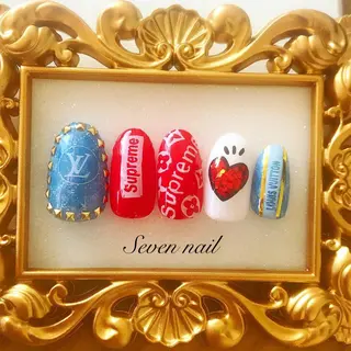 ネイル 名倉 なな子のネイルデザイン