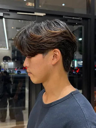 メンズ kalm所属・横浜/センターパート /takumiのヘアスタイル