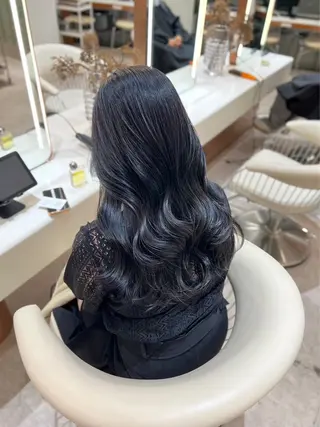ロング 渋谷／透明感カラー kuttiのヘアスタイル