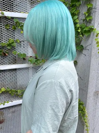 ショート カラー 髪質改善ｶﾗｰ ｹｱﾌﾞﾘｰﾁ/ﾀﾑのヘアスタイル