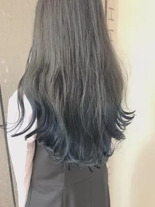 セミロング カラー BOX mico.のヘアスタイル