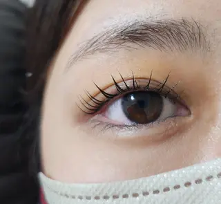 マツエク・マツパ 💜bora .のネイルデザイン