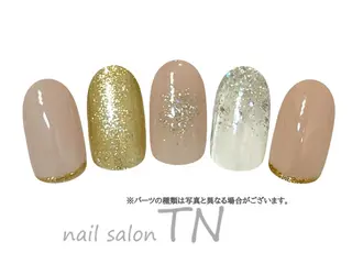 ネイル 矢川 まどかのネイルデザイン