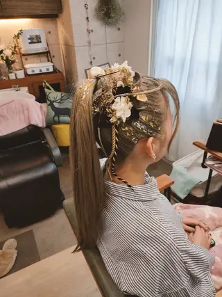 ヘアアレンジ HempBeauty 浅野アサミのヘアスタイル