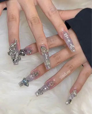 ネイル TIDY M&Mのネイルデザイン