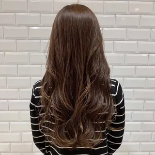 ロング カラー ヘアアレンジ 秋山 達乃進のヘアスタイル