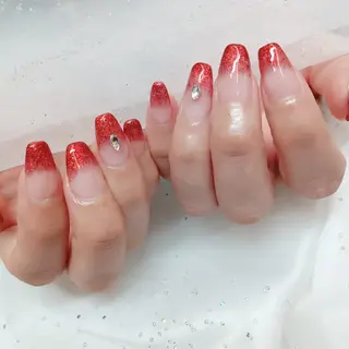 ネイル 柘植 祐子のネイルデザイン