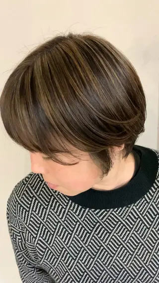 ショート カラー 松田 まつだのヘアスタイル