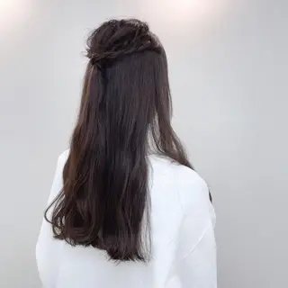 ロング ヘアアレンジ 透明感カラー 🩰あさのヘアスタイル