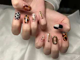 ネイル Yakko pas á pasのネイルデザイン