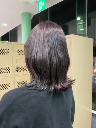 ミディアム 謝花 萌のヘアスタイル
