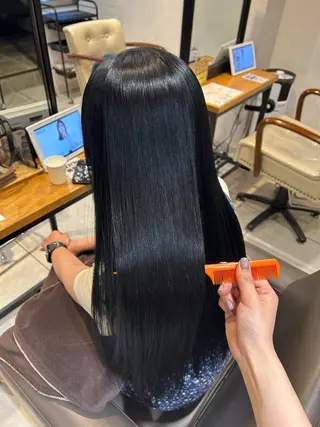 ロング Francesca所属・ナチュラルカラー/ Ⓜ️めぐみのヘアスタイル