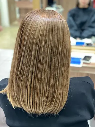 セミロング カラー 💎大人ハイライト 💎上杉一也💎のヘアスタイル