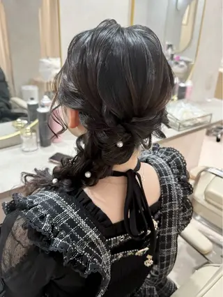 ヘアアレンジ セットサロンCURE 🩵あんみのマツエク・マツパデザイン