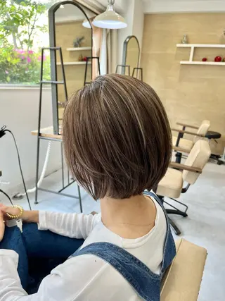 ロング メンズバレイヤージュ 斉藤春のヘアスタイル