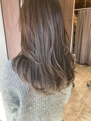 ロング カラー Nagisa. /ニュアンスパーマのヘアスタイル