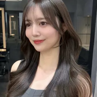 ロング 韓国レイヤー /髪質改善🤍芹奈のヘアスタイル