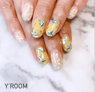 ネイル YUKA （ネイリスト）のネイルデザイン