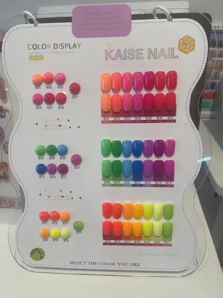 ネイル リラクサロンRIRI所属・La nail pandaのネイルデザイン