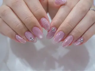 ミディアム 中道 彩花のネイルデザイン